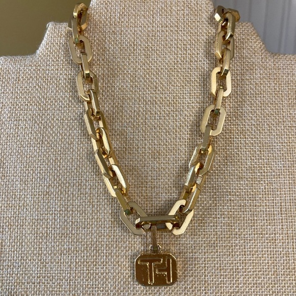 Tommy Hilfiger Chunky‎ Chain Link Necklace with Logo Pendant Vintage - Picture 1 of 11